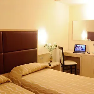 Hotel Mirage, Sanluri